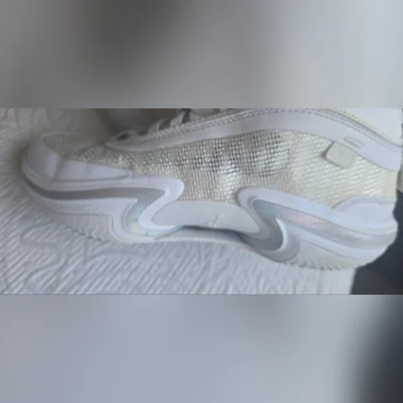 XXXV1 Jordan White basketball Sneakers - Picture 7 of 10